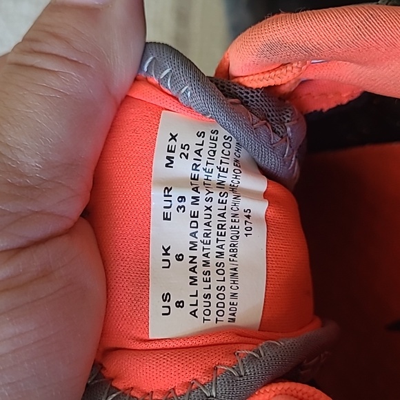 Speedo women's running shoes. Size 8 - Picture 4 of 4